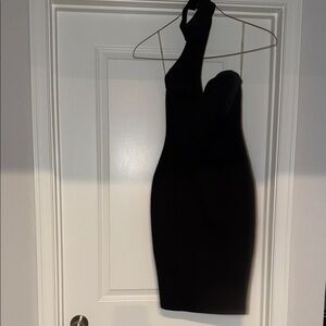 Elegant Black One-Shoulder Dress